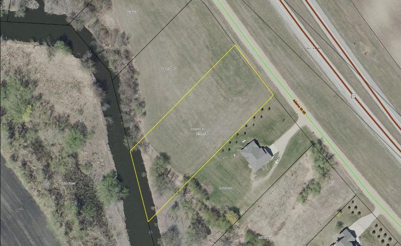 005 Adams St SE, Hutchinson, MN 55350