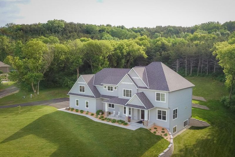 2123 N Highway 20, Cannon Falls, MN 55009