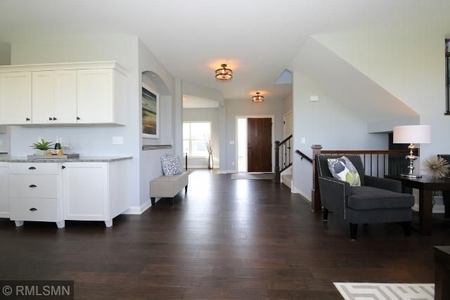 248 Lori Ln, Delano, MN 55328