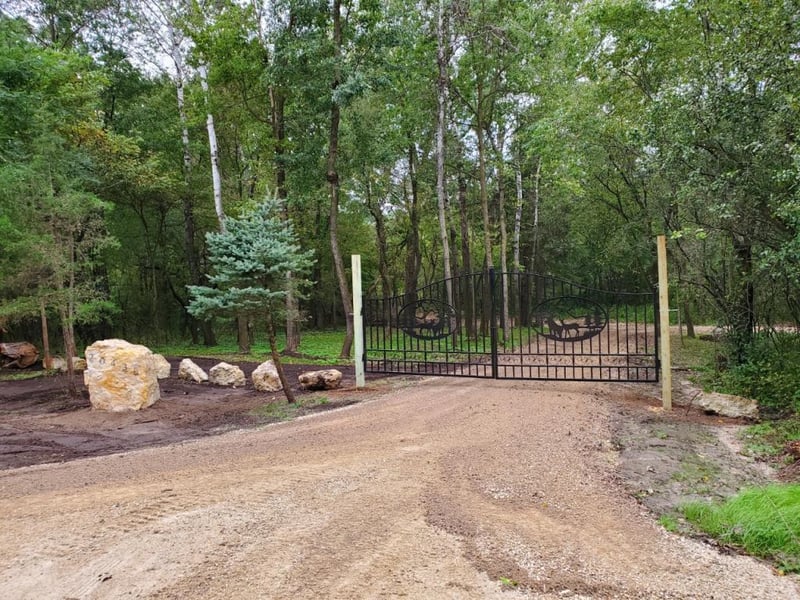 20435 Ravenna Trl, Welch, MN 55089