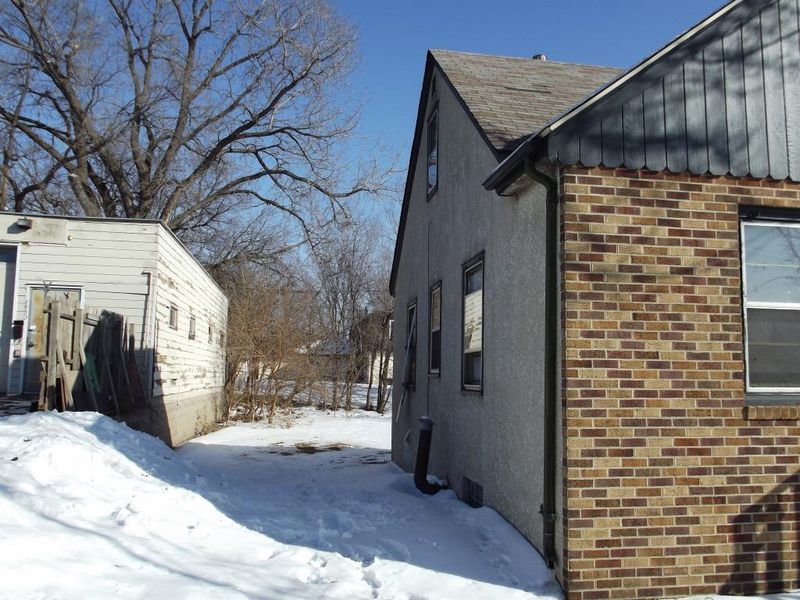 4441 Central Ave NE, Columbia Heights, MN 55421