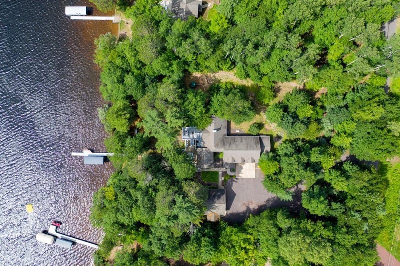 7461 S East Lake Blvd, Lake Nebagamon, WI 54849