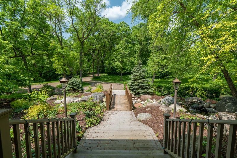 100 Game Farm Rd N, Minnetrista, MN 55359