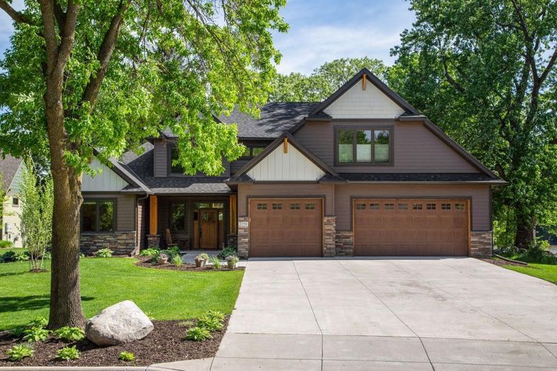 3750 Mississippi Dr NW, Coon Rapids, MN 55433