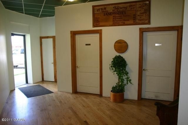 529 Broadway St, Alexandria, MN 56308
