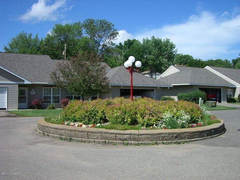 301 Glen Terrace Dr, Glenwood, MN 56334