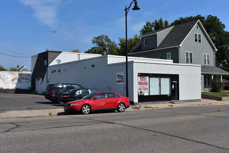 219 6th Ave E, Alexandria, MN 56308
