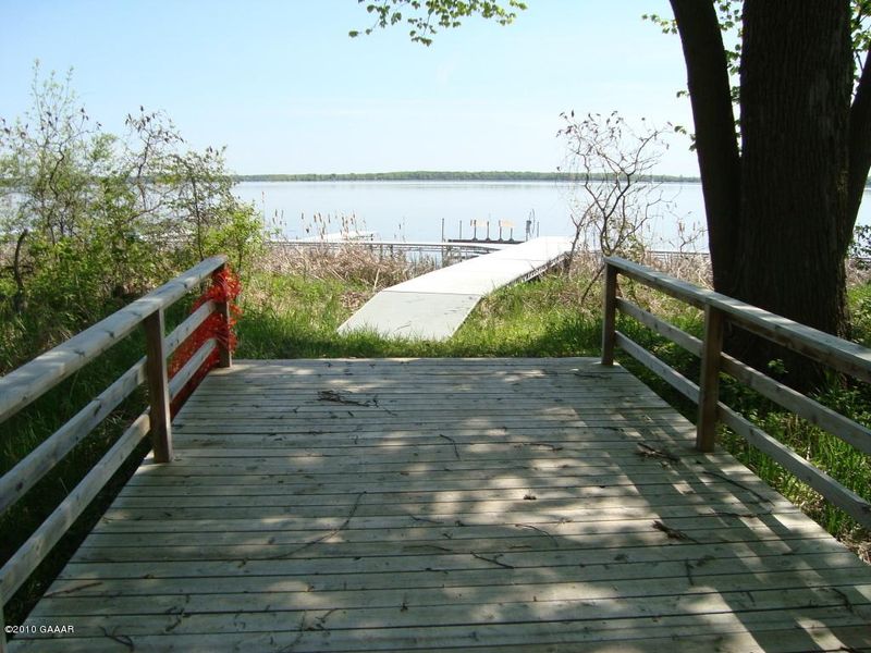 Lot 8 Ida Est, Alexandria, MN 56308