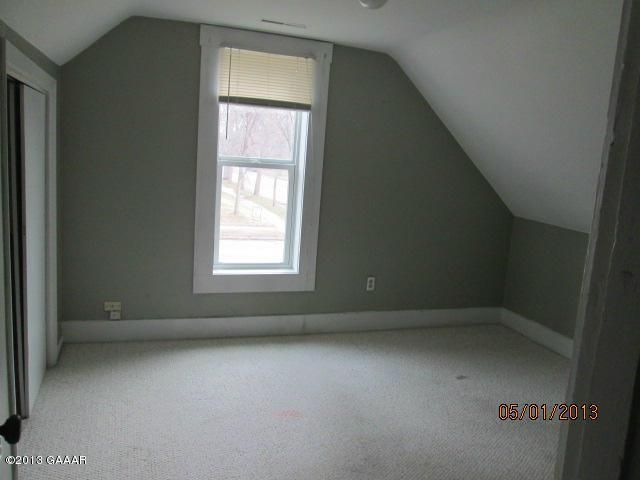 301 9th Ave E, Alexandria, MN 56308