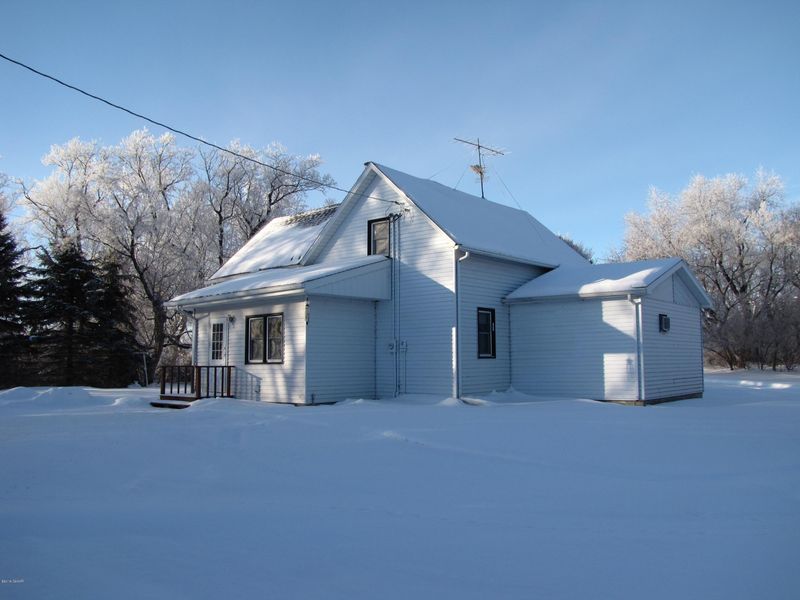 1949 Center Rd SW, Brandon, MN 56315