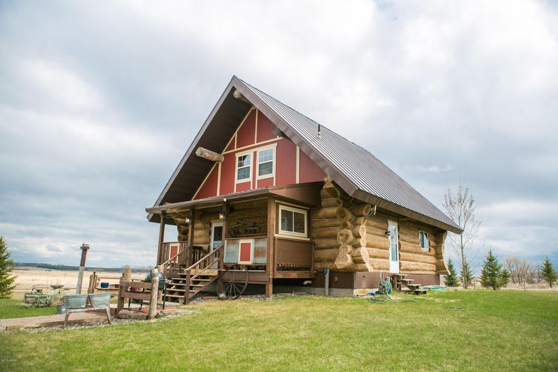 1260 County Rd 74 NE, Nelson, MN 56355