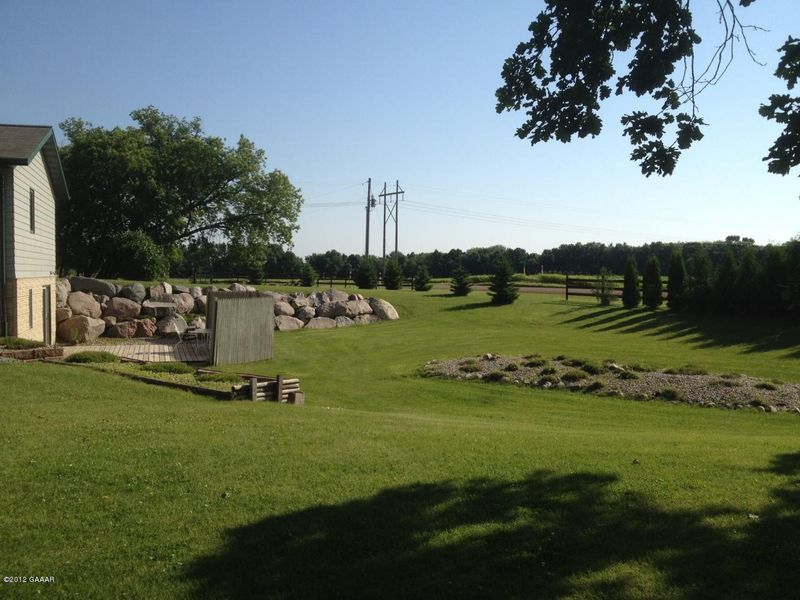 6120 Kitzke Rd Se, Alexandria, MN 56308