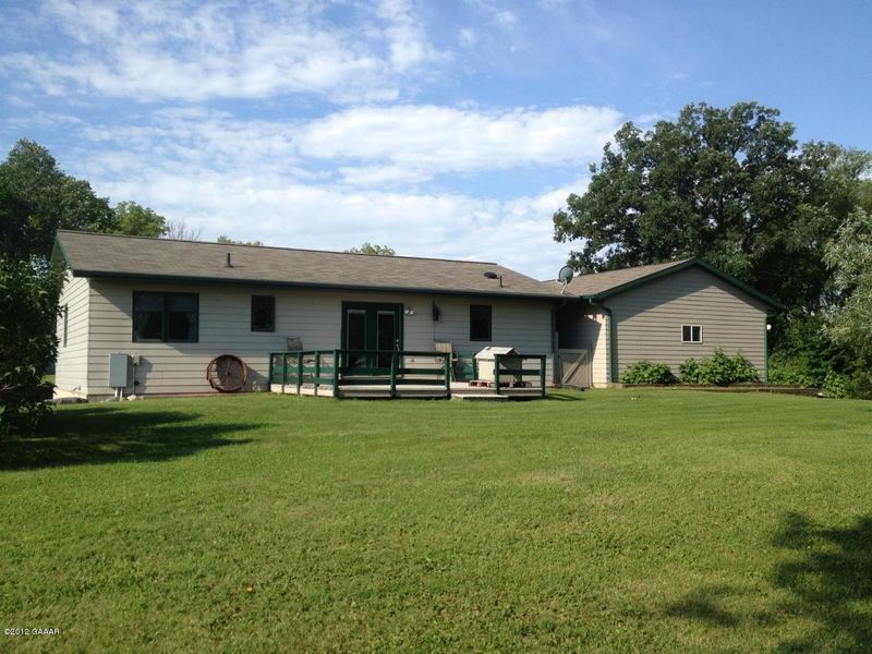 6120 Kitzke Rd Se, Alexandria, MN 56308