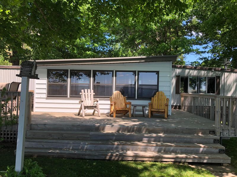 19007 Eastwood Dr, Osakis, MN 56360