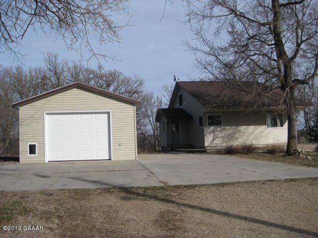 11889 280th Ave, Lowry, MN 56349