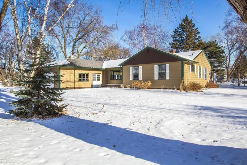 309 Fingal Dr, Alexandria, MN 56308