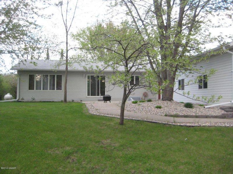 216 6th Ave E, Miltona, MN 56354