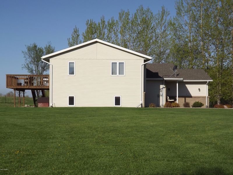 2696 Southside Dr SE, Alexandria, MN 56308