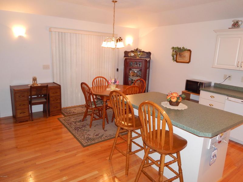 1602 6th Ave E, Alexandria, MN 56308