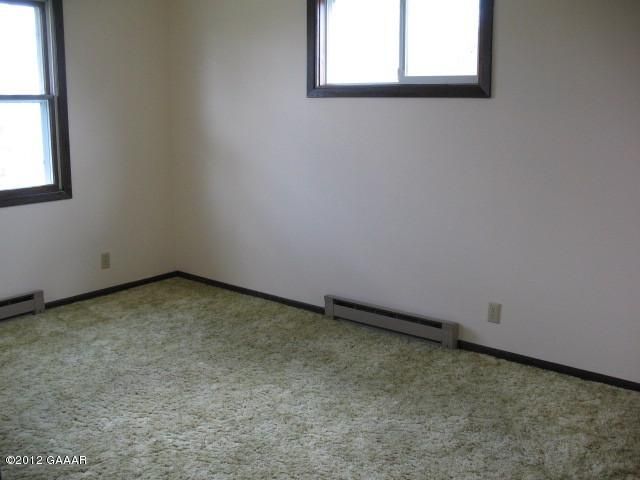 123 Nelson St N, Evansville, MN 56326