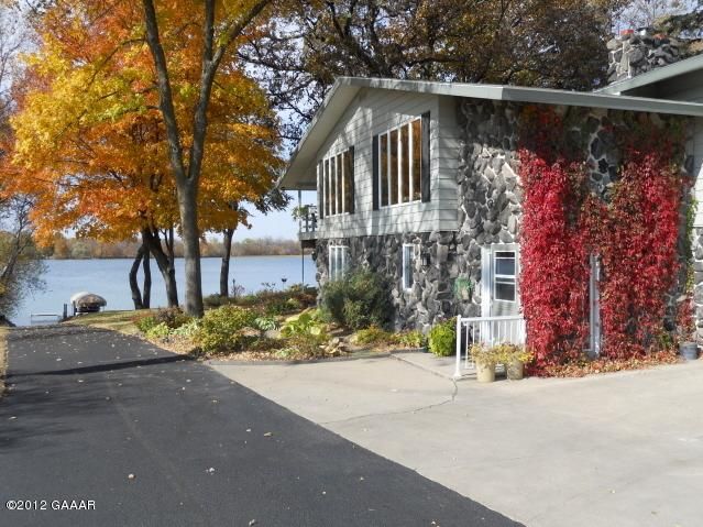 2000 Firemens Lodge Rd SW, Alexandria, MN 56308