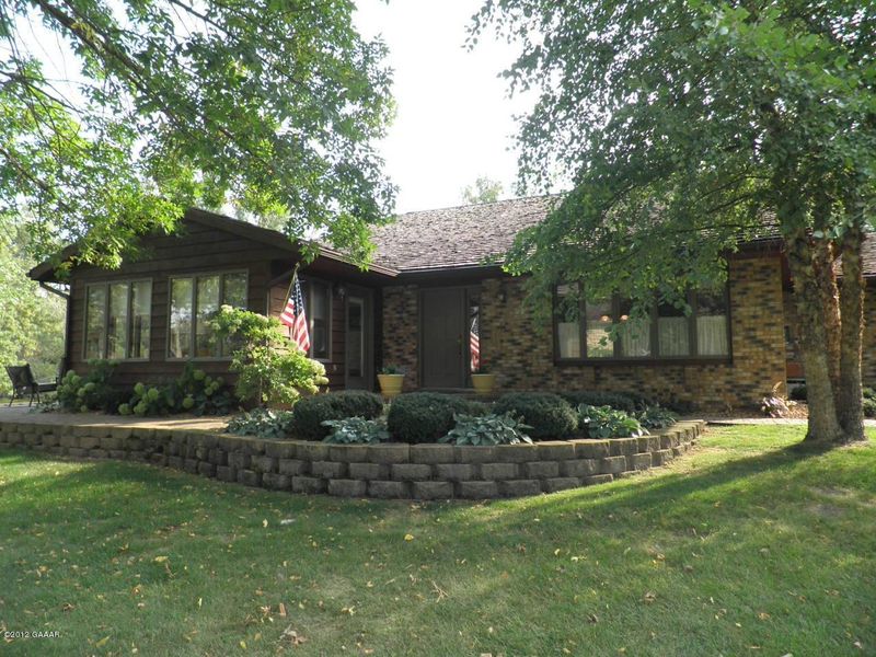 2901 Le Homme Dieu NE, Alexandria, MN 56308
