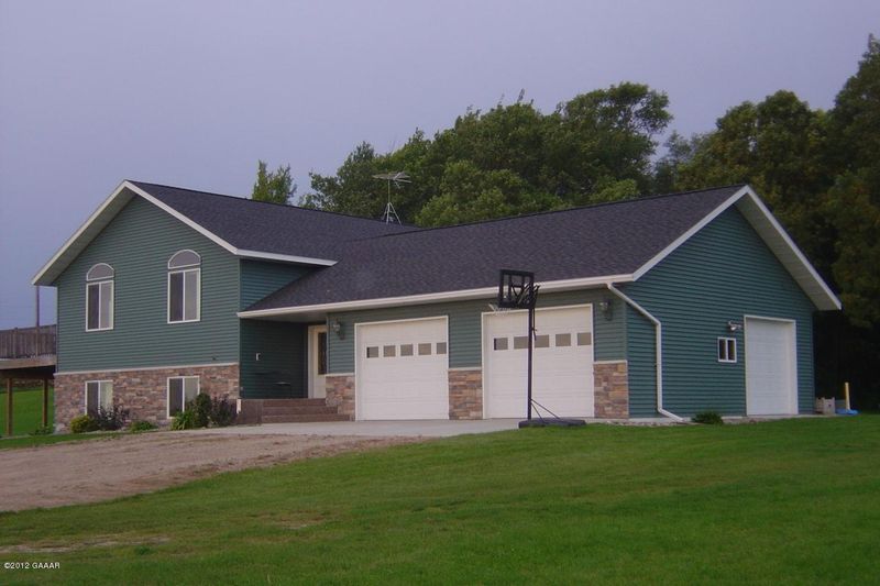 720 Calvary Road Se, Osakis, MN 56360