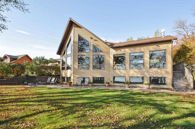 11911 Maple Springs Dr SE, Alexandria, MN 56308