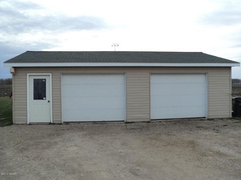 900 County Road 10 NE, Osakis, MN 56360