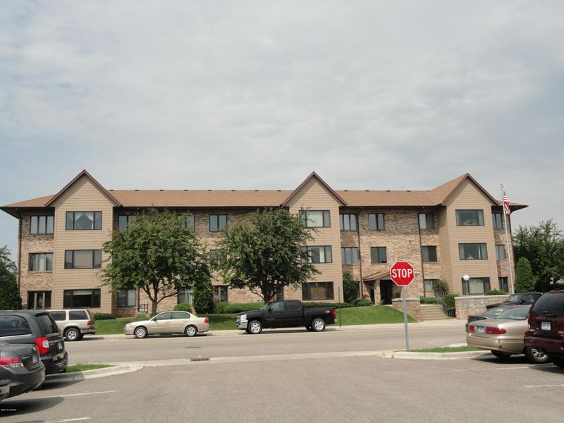 500 Fillmore St Unit 104, Alexandria, MN 56308