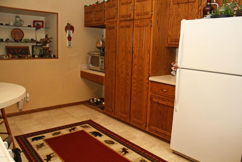 9337 Maple Cir NW, Alexandria, MN 56308