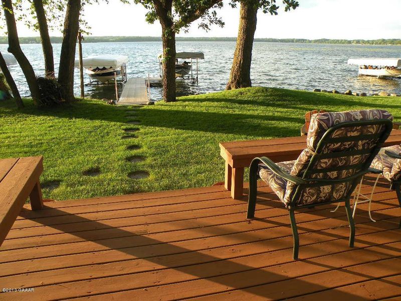 8224 E Lake Carlos Dr NE, Carlos, MN 56319