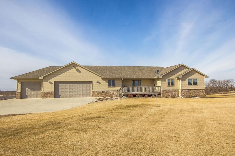 32687 Co Rd 28, Farwell, MN 56327