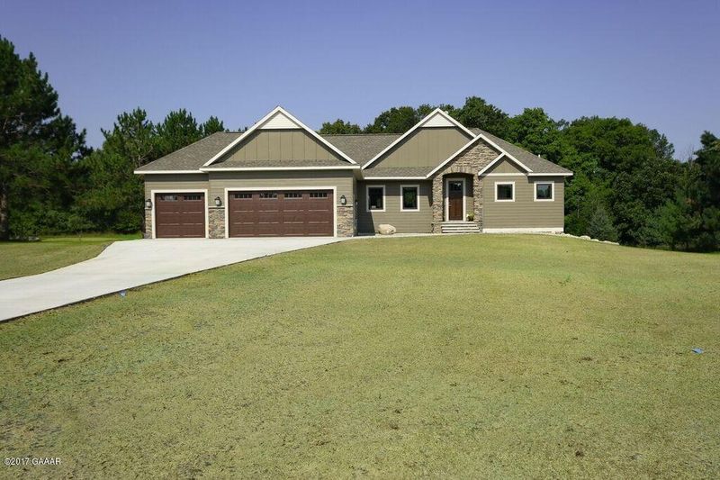 7155 Emerald Dr NE, Alexandria, MN 56308