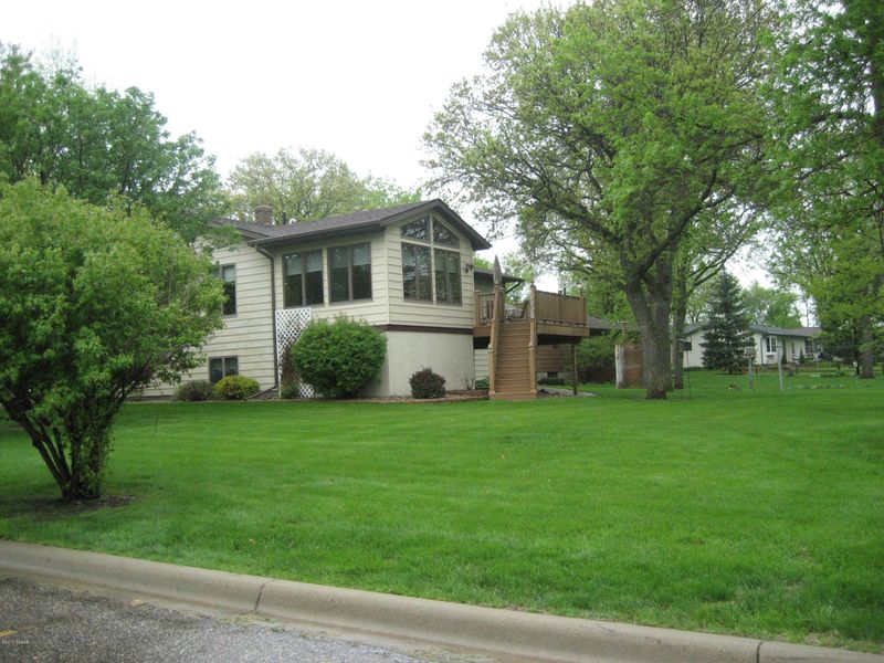 402 Quincy St NE, Alexandria, MN 56308