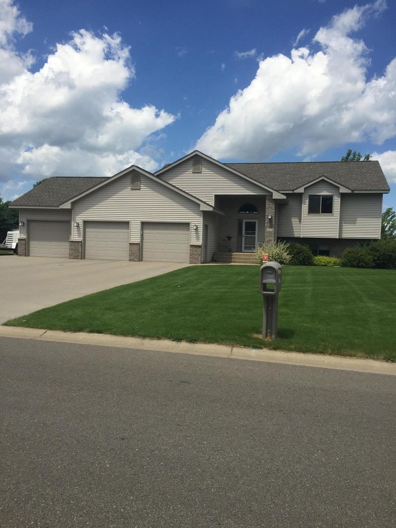 103 Glenn Rd NW, Alexandria, MN 56308