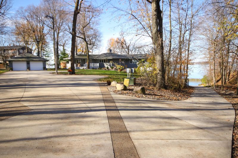 9578 Maple Cir NW, Alexandria, MN 56308