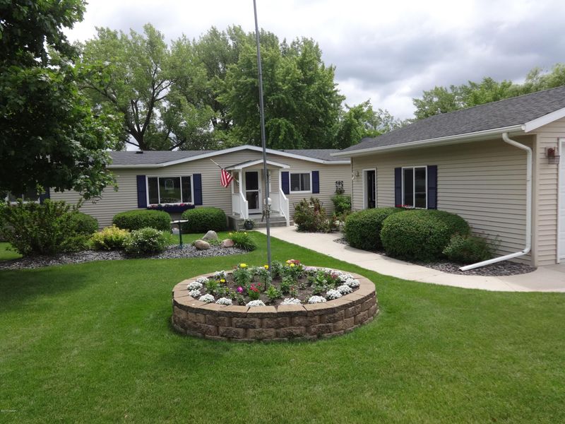 3150 Louise Dr NW, Alexandria, MN 56308