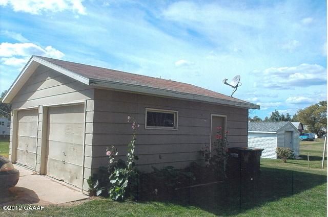 401 Washington Ave, Villard, MN 56385