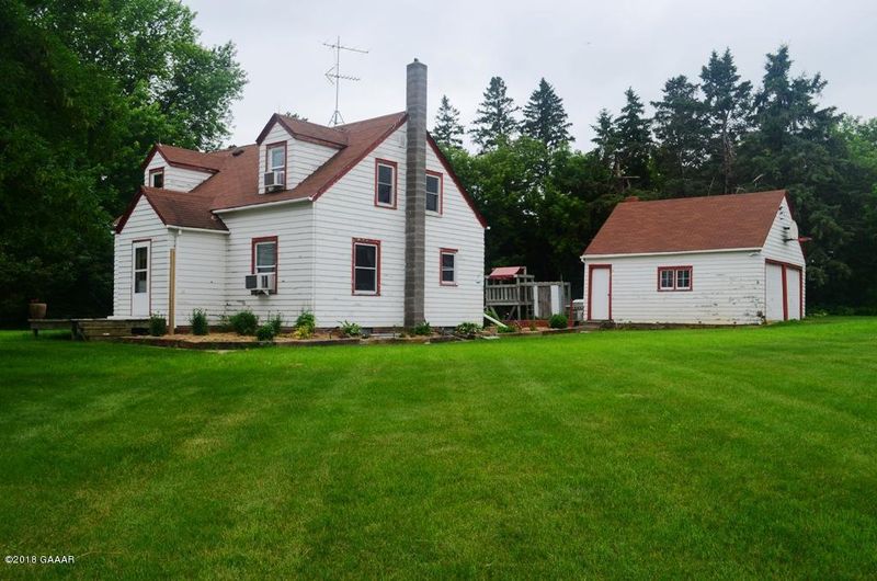 22527 300th Ave, Starbuck, MN 56381