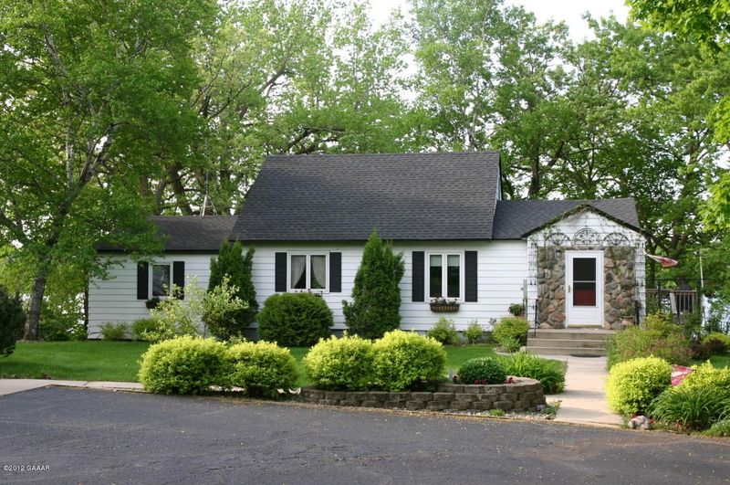 121 Knut St, Alexandria, MN 56308