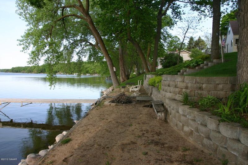 121 Knut St, Alexandria, MN 56308
