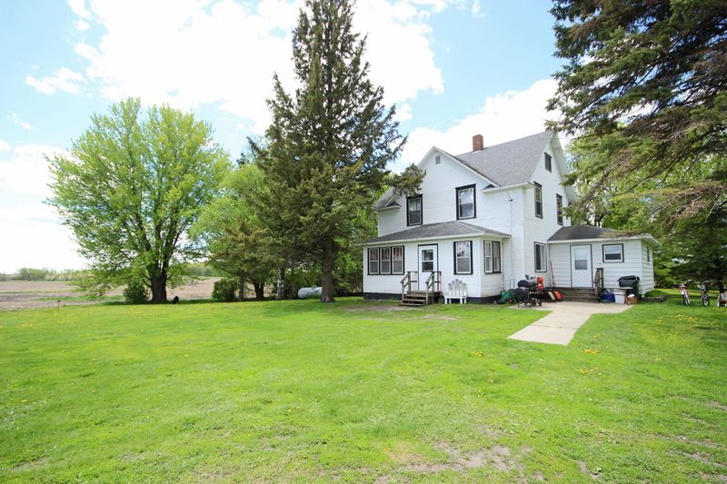 9180 Clear View Rd NW, Garfield, MN 56332
