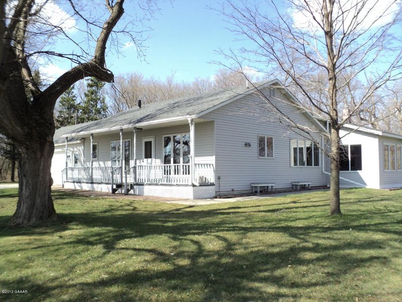 4222 Calvary Rd SE, Osakis, MN 56360