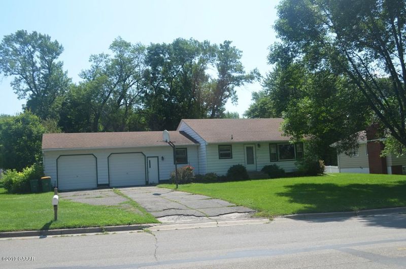 232 Aurora Ave, Lowry, MN 56349