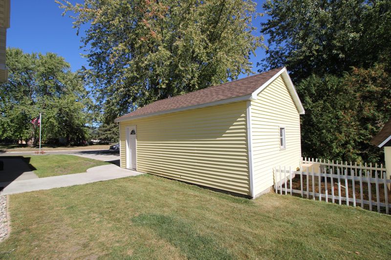 435 State St, Evansville, MN 56326