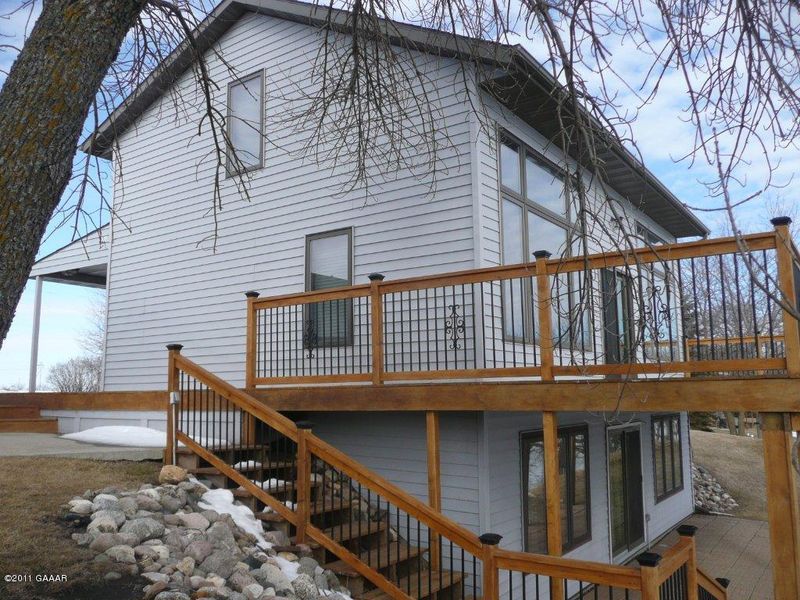36528 N Silver Lake Rd, Battle Lake, MN 56515
