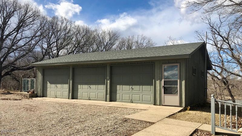17494 Highview Ave, Glenwood, MN 56334
