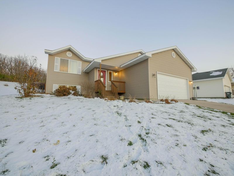 310 7th St SE, Glenwood, MN 56334