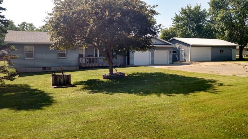 11868 Kluver Addition Rd SE, Alexandria, MN 56308